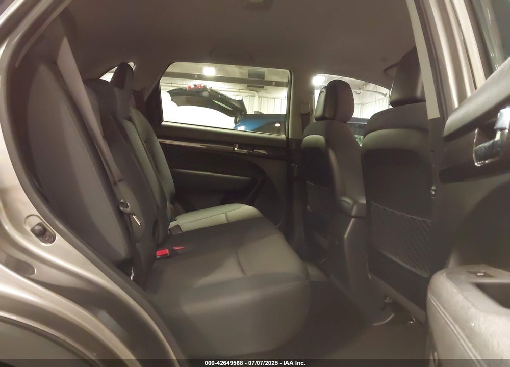 2013 KIA SORENTO VIN: 5XYKT4A60DG417774