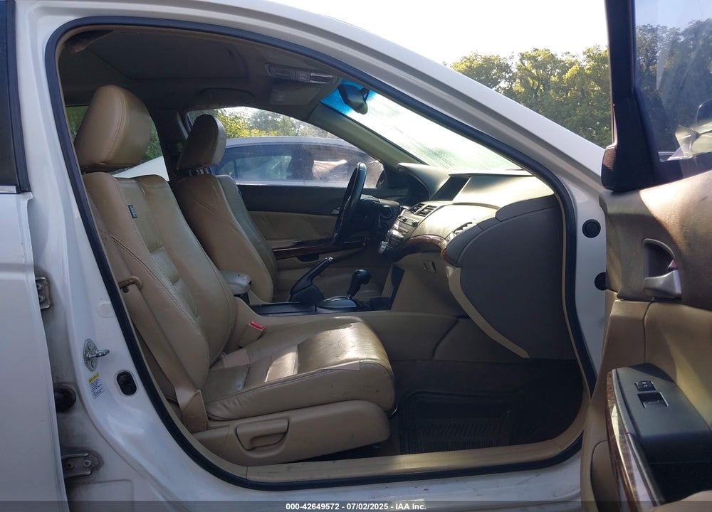 2008 HONDA ACCORD VIN: 1HGCP26878A030332
