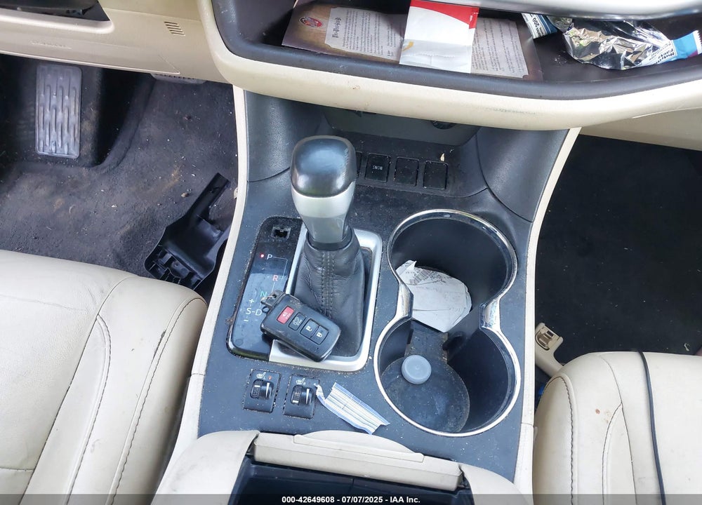 2014 TOYOTA HIGHLANDER VIN: 5TDKKRFH1ES038216