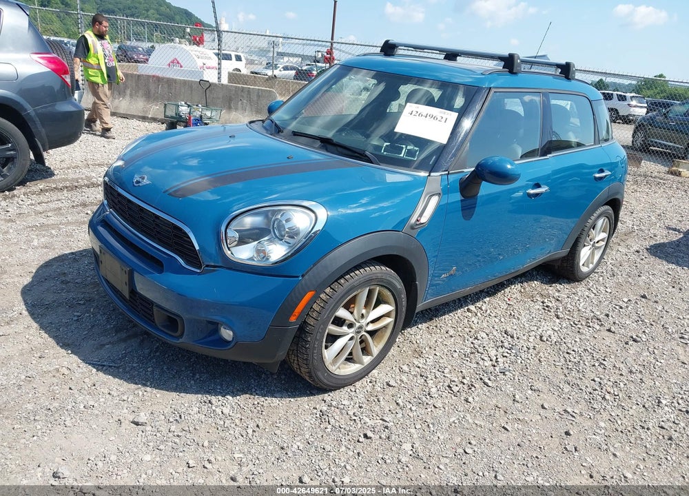 2011 MINI COOPER S VIN: WMWZC5C57BWM11279