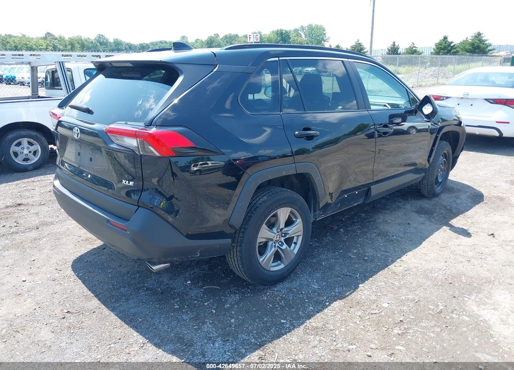 2024 TOYOTA RAV4 XLE VIN: 2T3W1RFVXRW316173