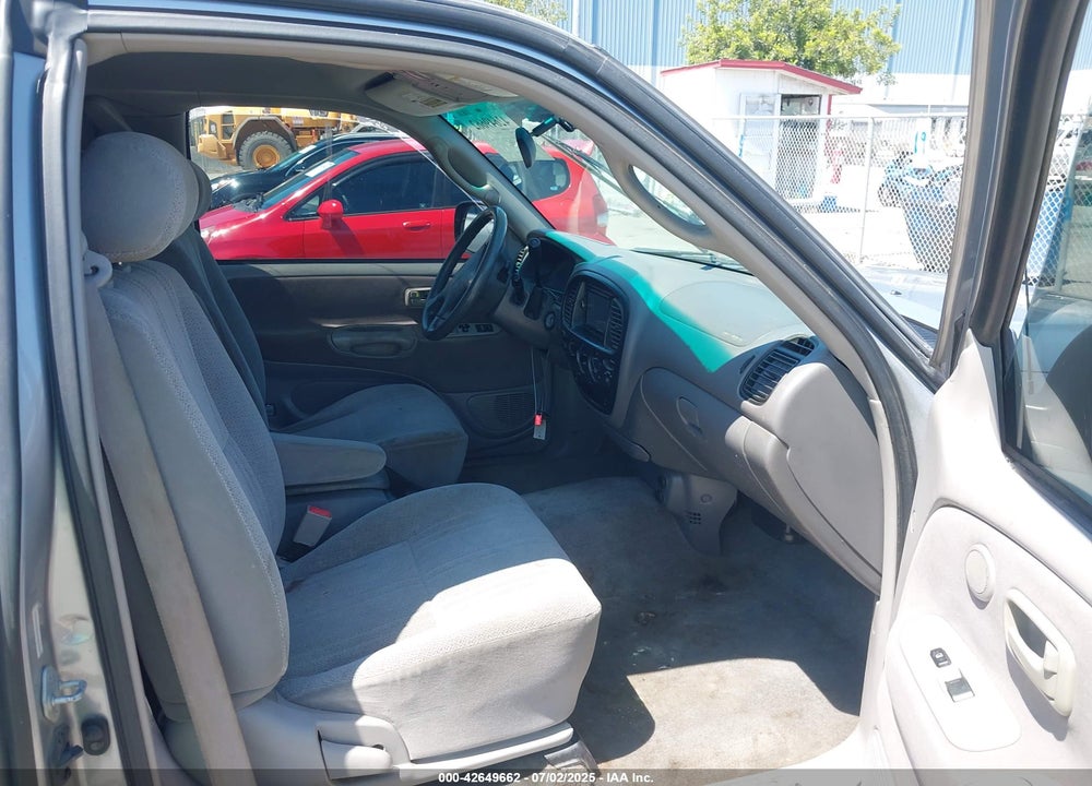 2001 TOYOTA TUNDRA SR5 V8 VIN: 5TBRT34161S163052
