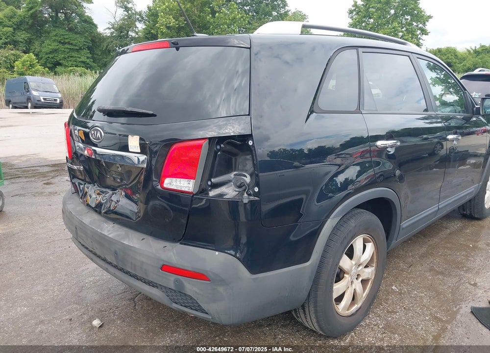 2012 KIA SORENTO VIN: 5XYKT4A67CG190808