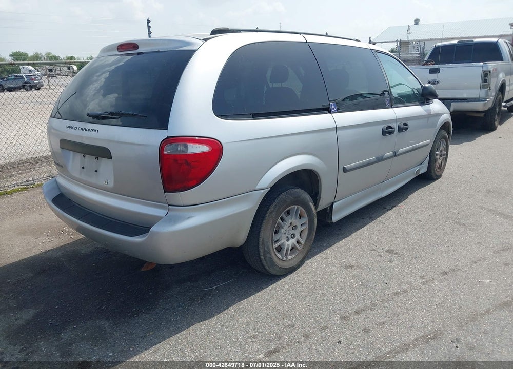 2005 DODGE GRAND CARAVAN SE VIN: 1D4GP24R25B421537