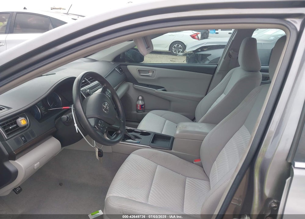 2016 TOYOTA CAMRY VIN: 4T4BF1FK6GR558171