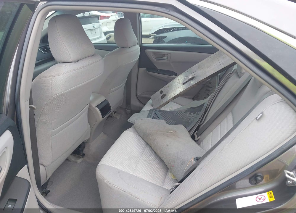 2016 TOYOTA CAMRY VIN: 4T4BF1FK6GR558171