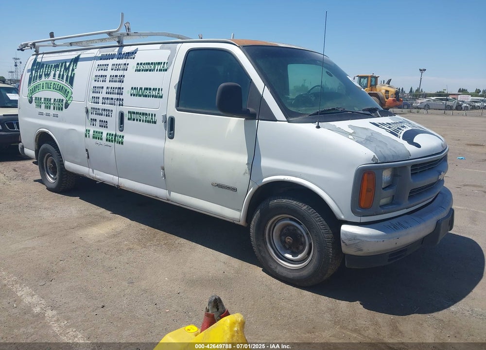 2002 CHEVROLET EXPRESS VIN: 1GCHG39R321159867