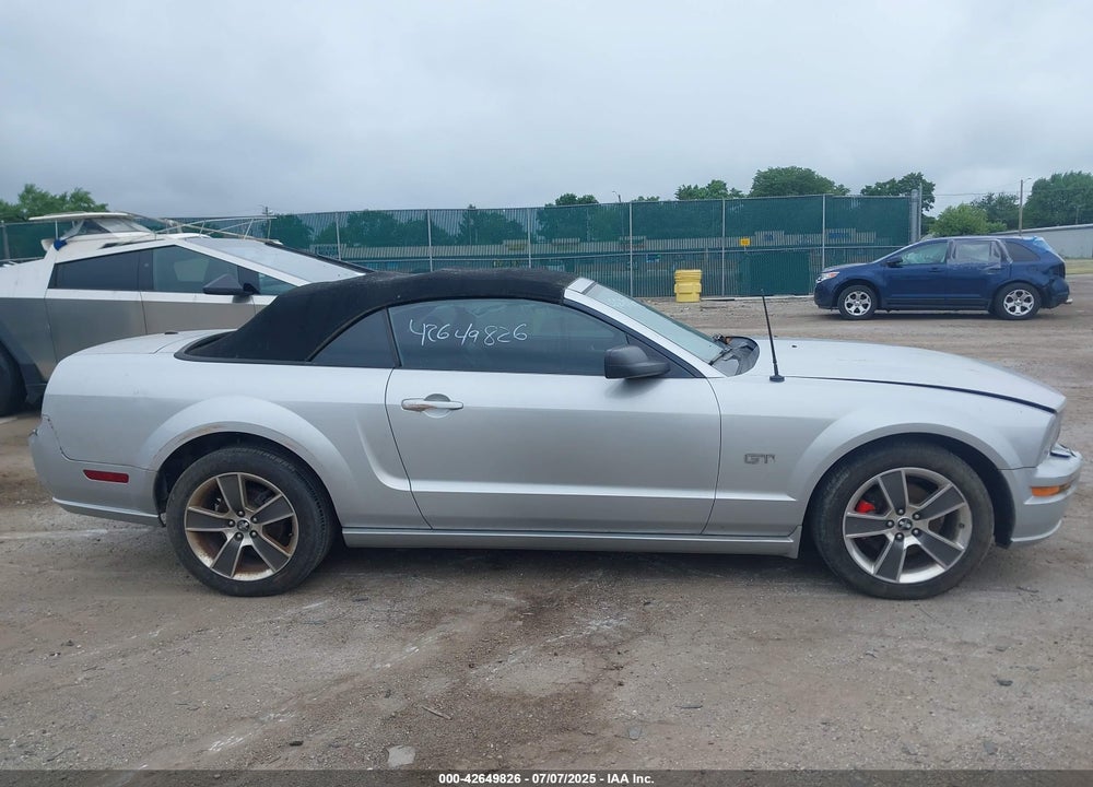 2008 FORD MUSTANG GT DELUXE/GT PREMIUM VIN: 1ZVHT85H185173853