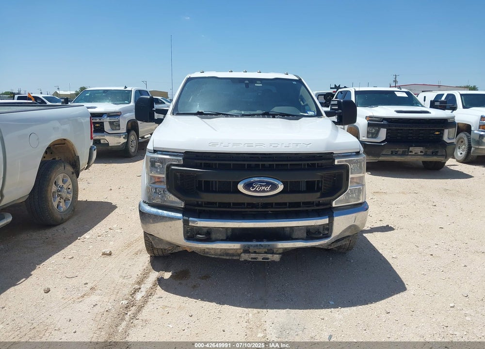 2021 FORD F-350 CHASSIS XL VIN: 1FD8W3GN0MED45196