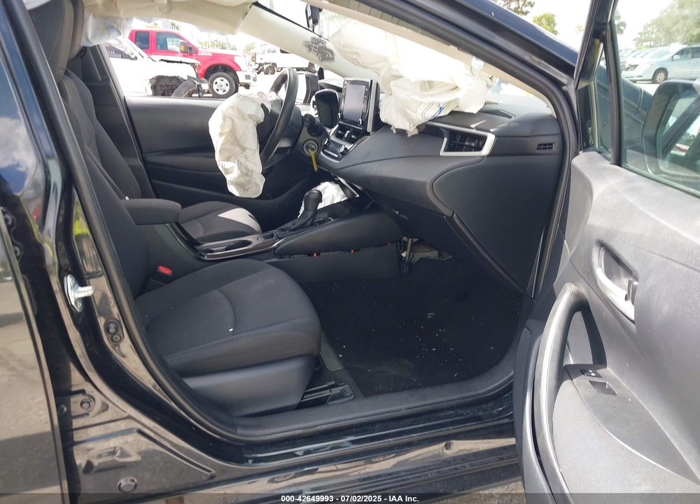 2020 TOYOTA COROLLA LE VIN: JTDEPRAE4LJ112203
