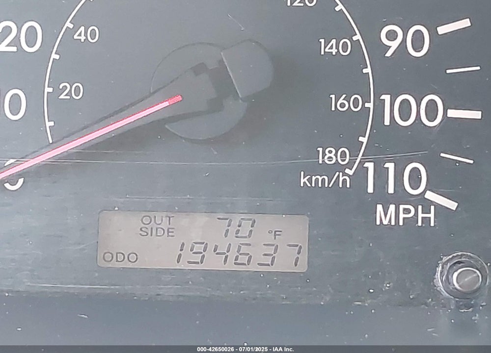 2005 TOYOTA COROLLA LE VIN: 1NXBR32E75Z424893