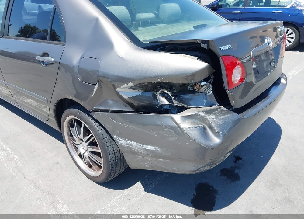 2005 TOYOTA COROLLA LE VIN: 1NXBR32E75Z424893