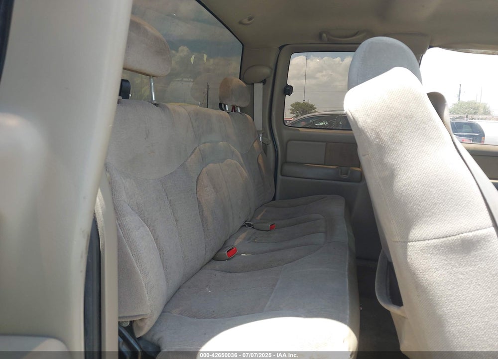 2001 GMC SIERRA 1500 SLE VIN: 2GTEK19T411339840