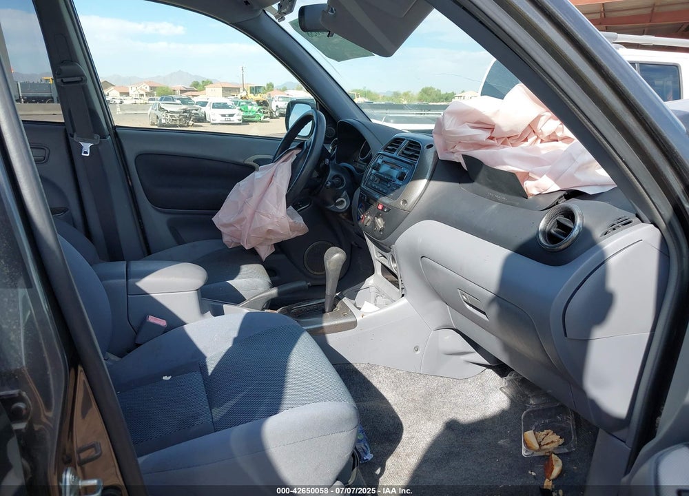2003 TOYOTA RAV4 VIN: JTEGH20V530105471
