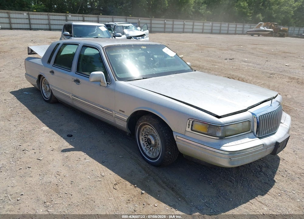 1995 LINCOLN TOWN CAR EXECUTIVE VIN: 1LNLM81W2SY751071