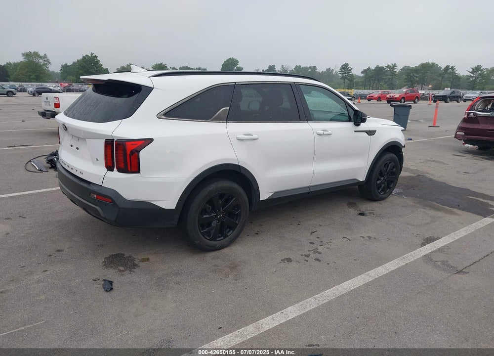 2021 KIA SORENTO VIN: 5XYRLDLC6MG003724