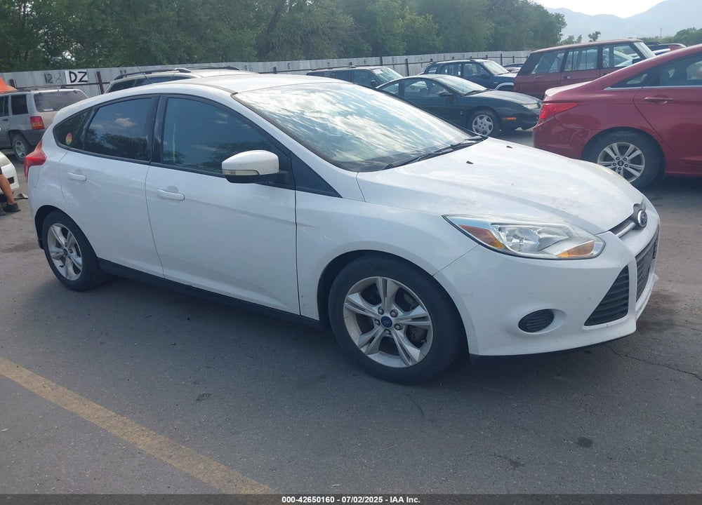 2014 FORD FOCUS SE VIN: 1FADP3K27EL442590