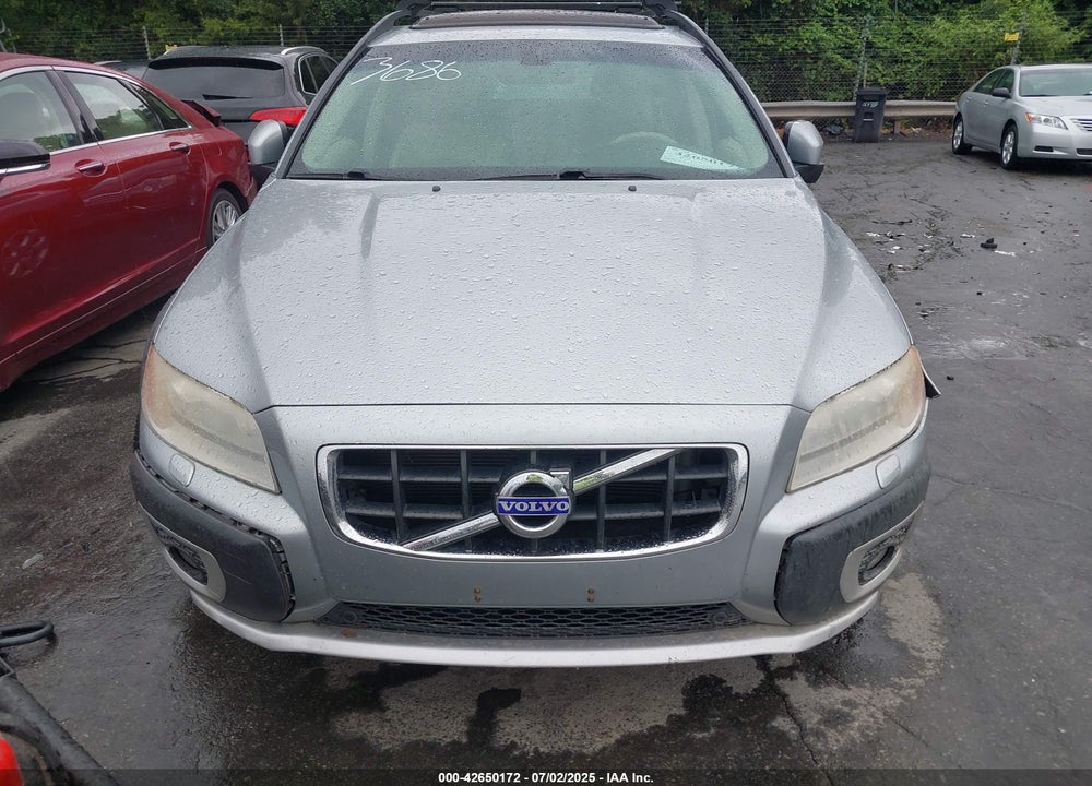 2011 VOLVO XC70 VIN: YV4902BZ8B1113686