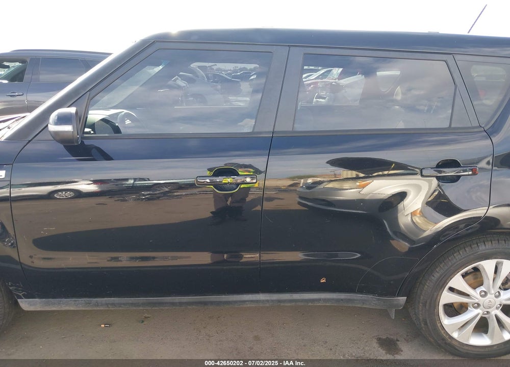 2014 KIA SOUL + VIN: KNDJP3A51E7036029