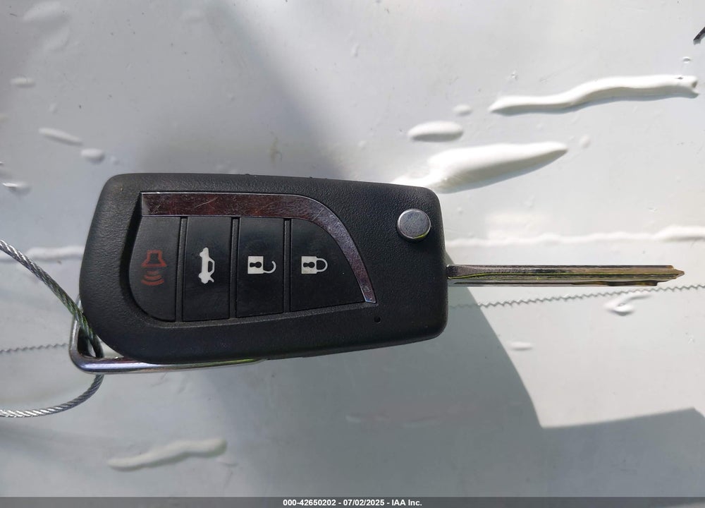 2014 KIA SOUL + VIN: KNDJP3A51E7036029
