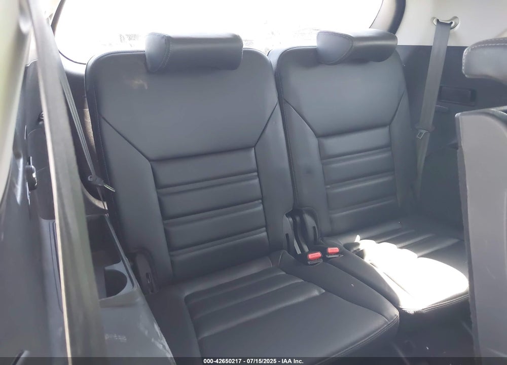 2020 KIA SORENTO VIN: 5XYPHDA53LG672447