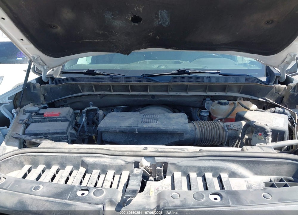 2019 CHEVROLET SILVERADO 1500 LT VIN: 1GCUYDED8KZ155567