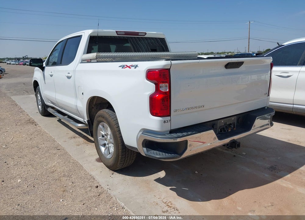 2019 CHEVROLET SILVERADO 1500 LT VIN: 1GCUYDED8KZ155567
