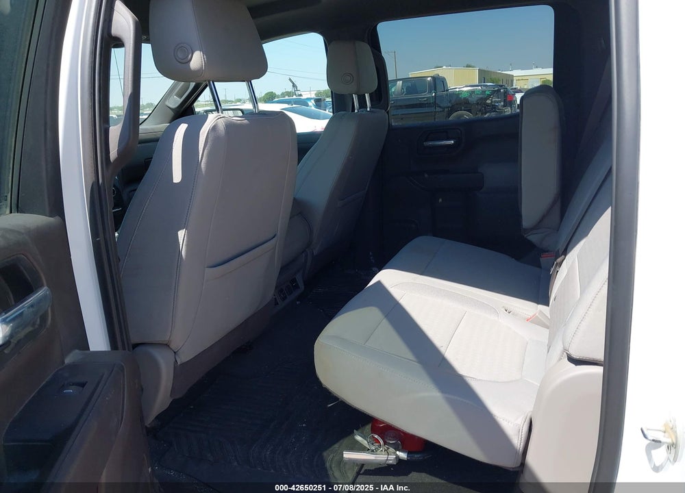 2019 CHEVROLET SILVERADO 1500 LT VIN: 1GCUYDED8KZ155567