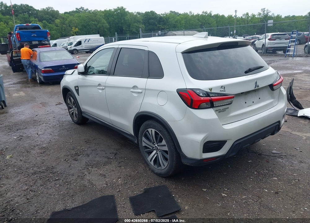 2021 MITSUBISHI OUTLANDER SPORT VIN: JA4APUAU3MU032040