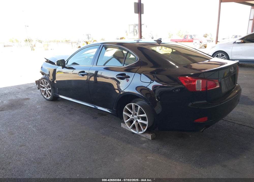 2011 LEXUS IS250 VIN: JTHBF5C24B5131003