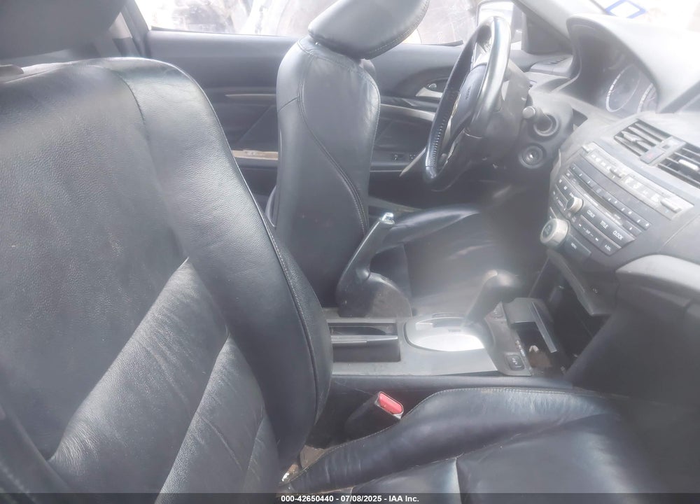 2012 HONDA ACCORD VIN: 1HGCS1B8XCA016433
