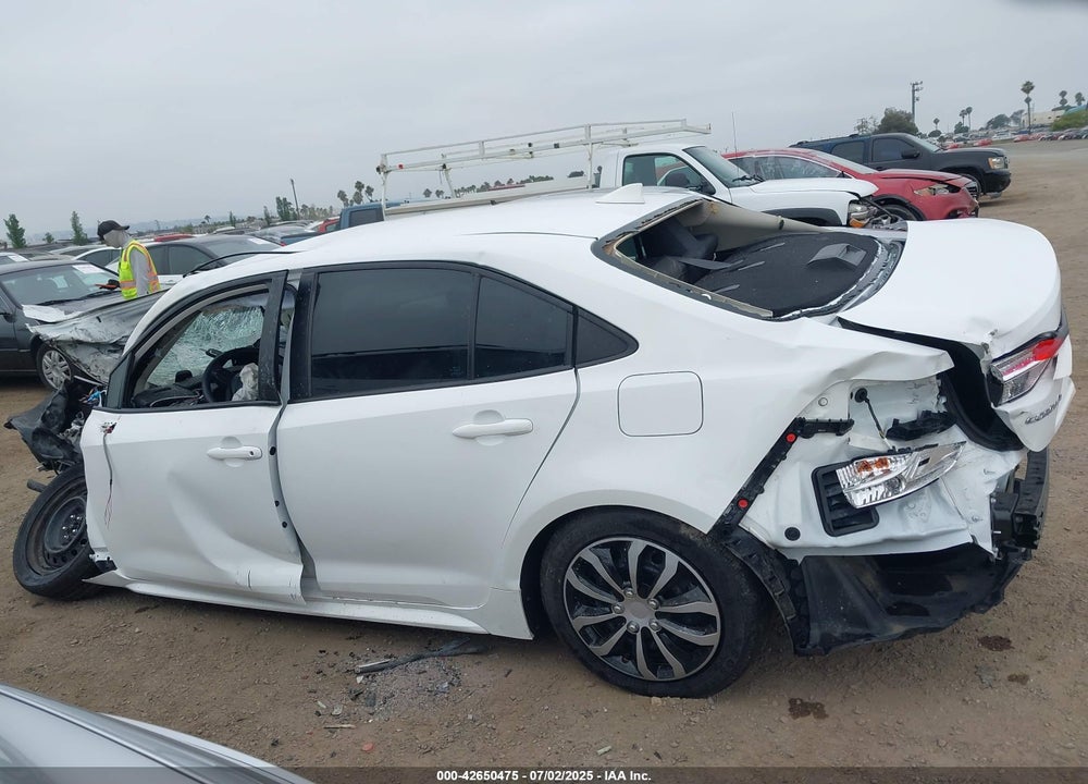 2022 TOYOTA COROLLA VIN: 5YFEPMAE6NP352211