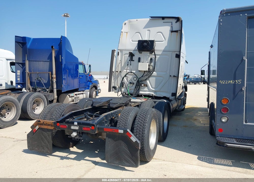 2019 FREIGHTLINER NEW CASCADIA 126 VIN: 3AKJHHDR4KSKX7141