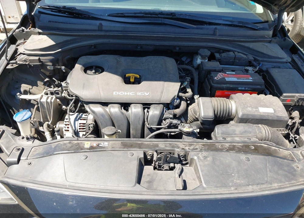 2018 HYUNDAI ELANTRA VIN: 5NPD74LF6JH320819