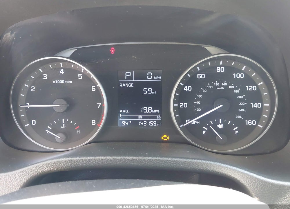 2018 HYUNDAI ELANTRA VIN: 5NPD74LF6JH320819