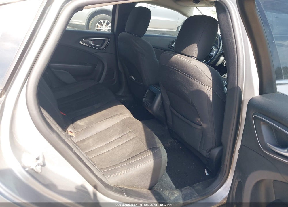 2017 CHRYSLER 200 TOURING VIN: 1C3CCCFB0HN501231