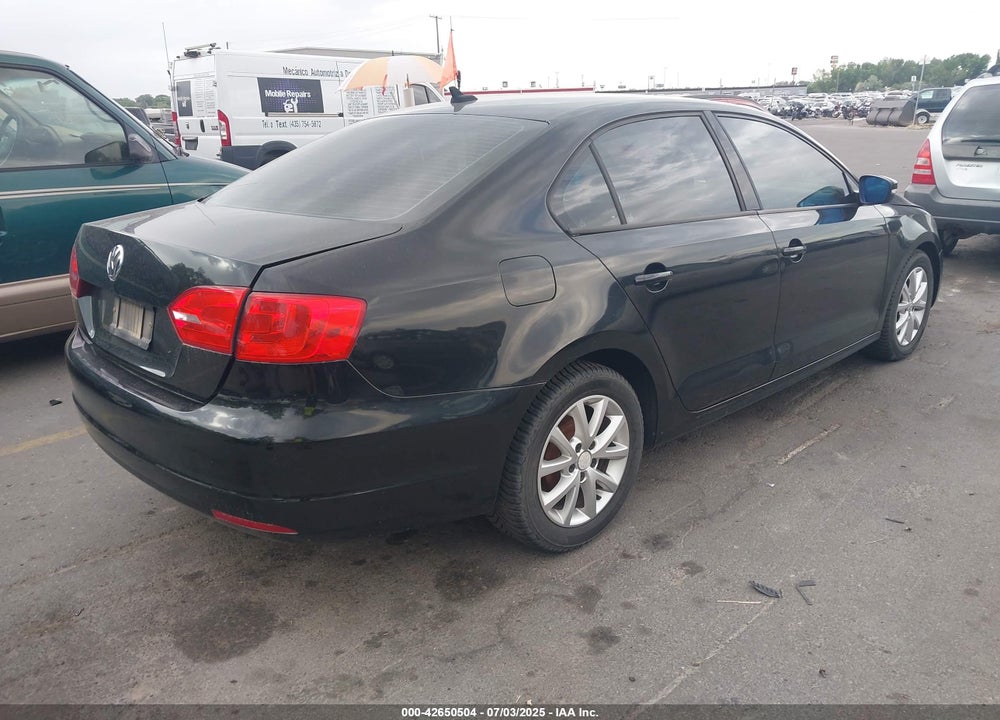 2011 VOLKSWAGEN JETTA VIN: 3VWBX7AJ2BM393579