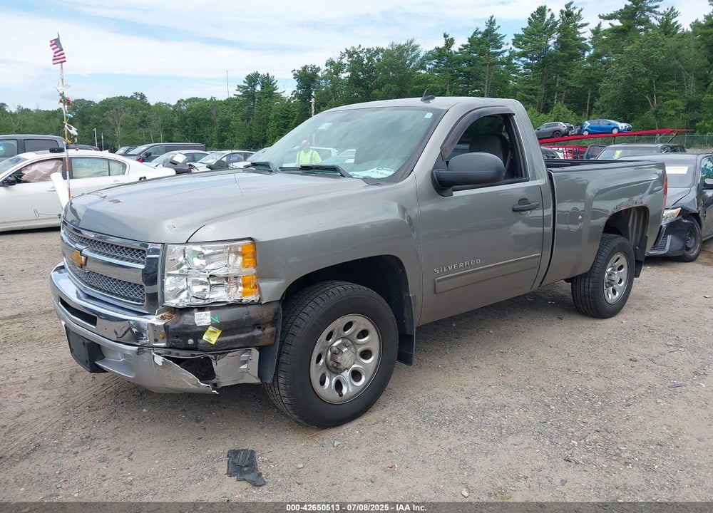 2013 CHEVROLET SILVERADO 1500 VIN: 1GCNCSEA8DZ352108