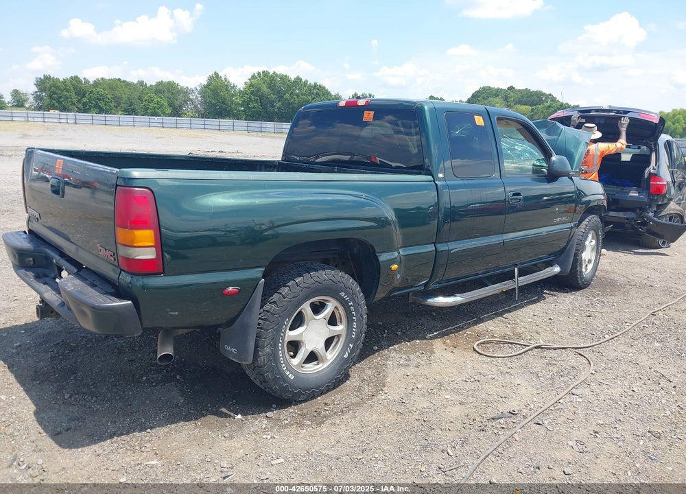 2003 GMC SIERRA 1500 DENALI VIN: 2GTFK69U131207759