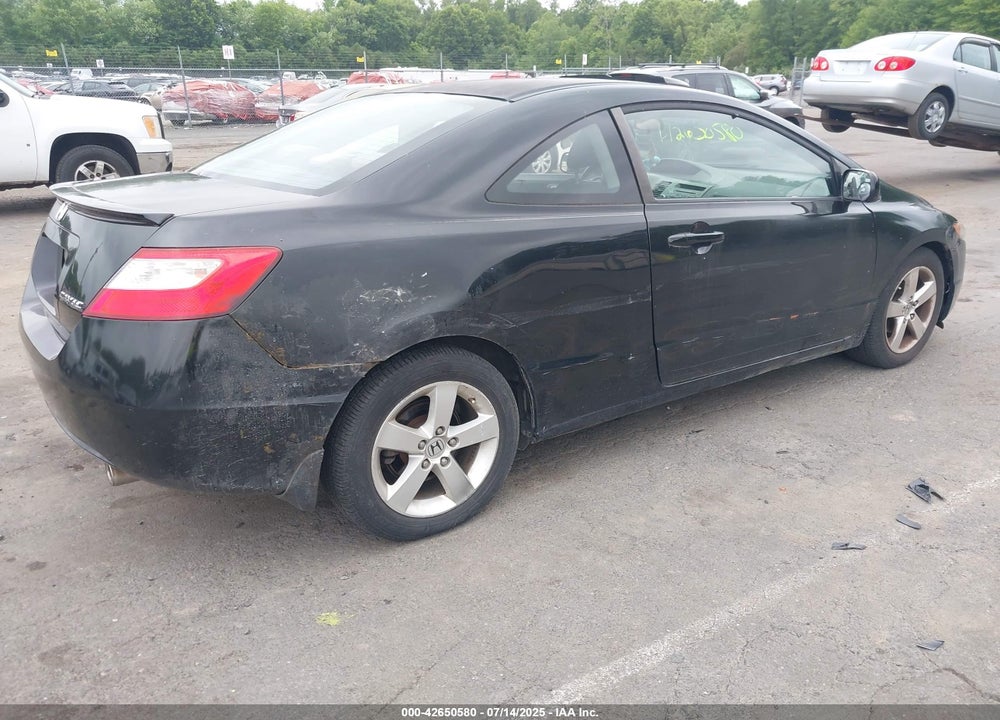 2008 HONDA CIVIC VIN: 2HGFG12868H563030