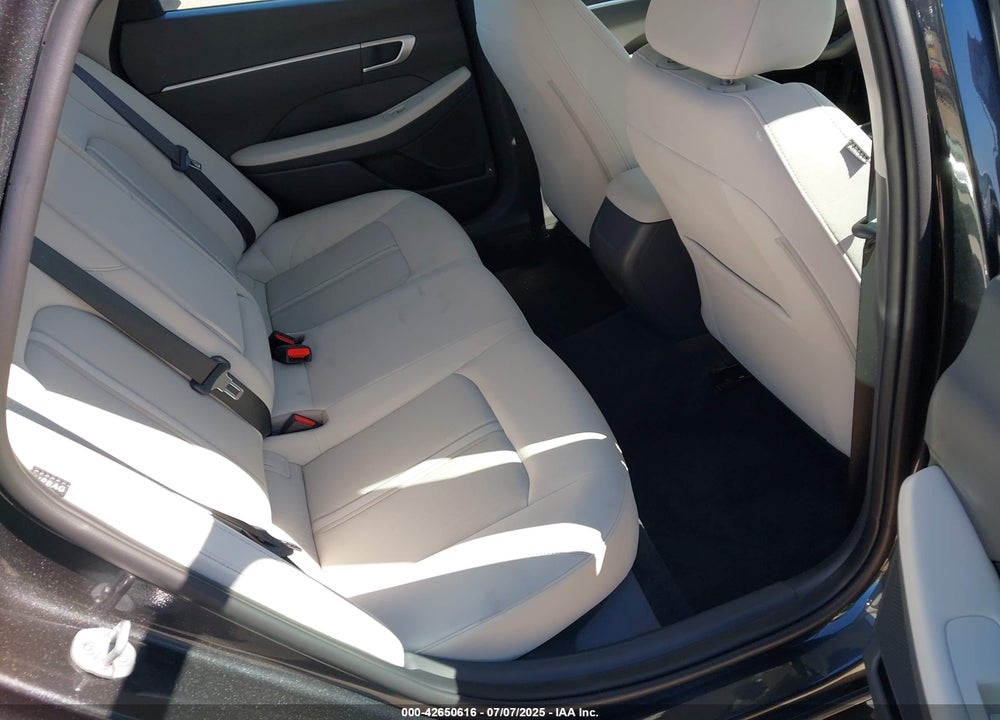 2025 HYUNDAI SONATA VIN: KMHL64JA8SA478444