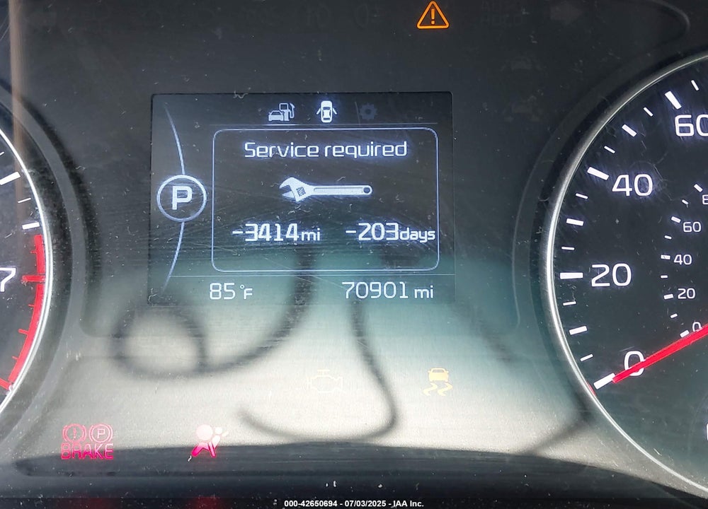 2016 KIA OPTIMA VIN: 5XXGU4L3XGG053944