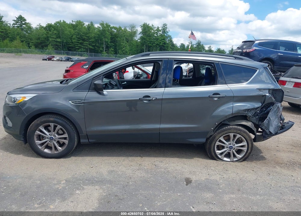 2017 FORD ESCAPE VIN: 1FMCU9GDXHUC21748