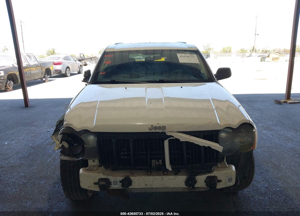 2008 JEEP GRAND CHEROKEE VIN: 1J8GR48KX8C235932