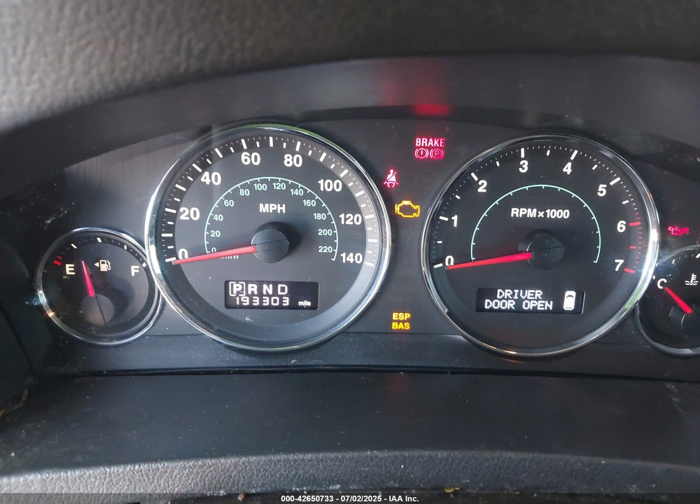 2008 JEEP GRAND CHEROKEE VIN: 1J8GR48KX8C235932