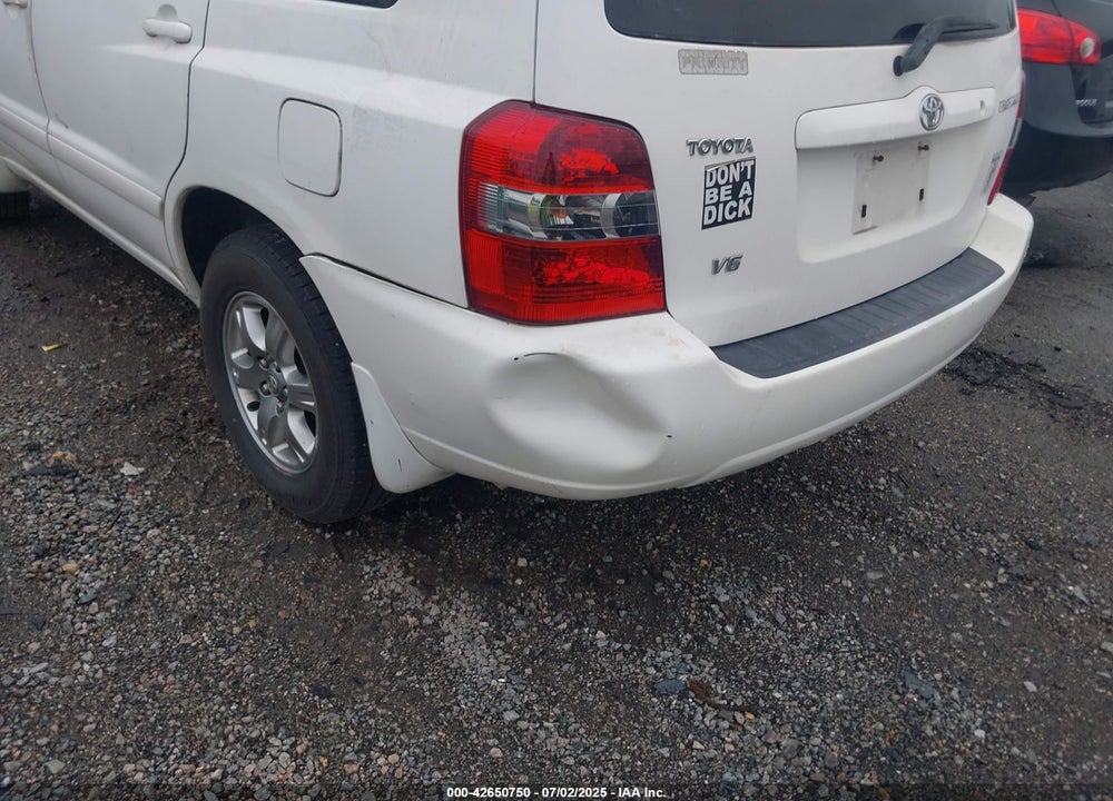 2005 TOYOTA HIGHLANDER V6 VIN: JTEGP21A650083711