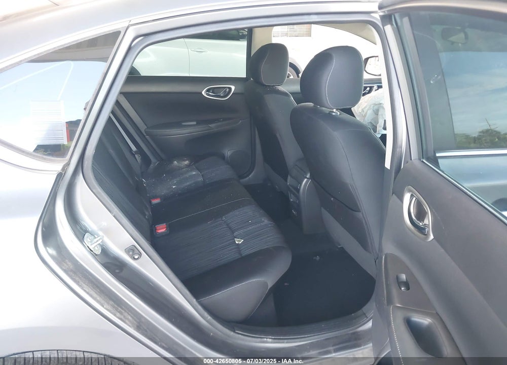 2018 NISSAN SENTRA VIN: 3N1AB7AP2JL655271