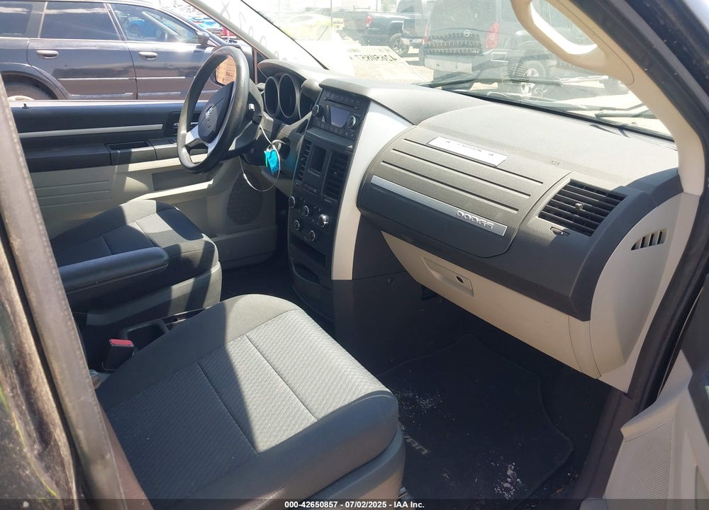 2010 DODGE GRAND CARAVAN VIN: 2D4RN4DE4AR273426
