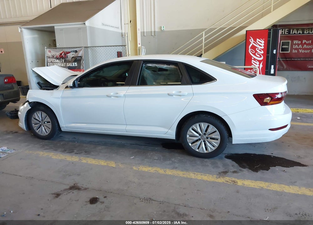 2019 VOLKSWAGEN JETTA 1.4T R-LINE/1.4T S/1.4T SE VIN: 3VWC57BUXKM080220