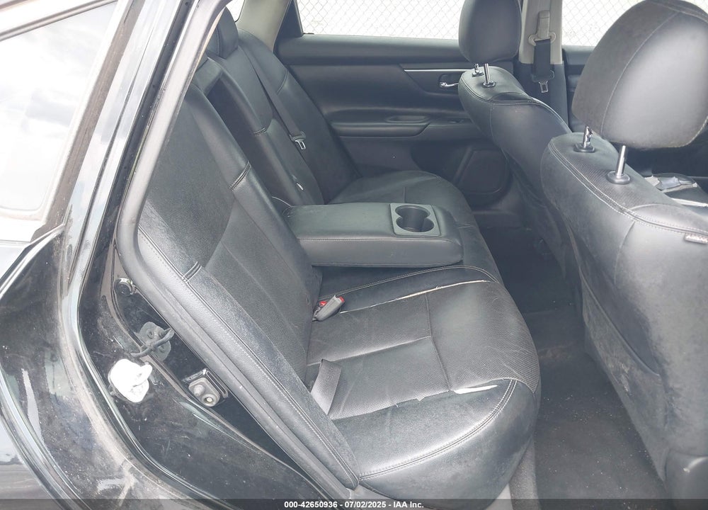 2017 NISSAN ALTIMA VIN: 1N4AL3AP3HC185234